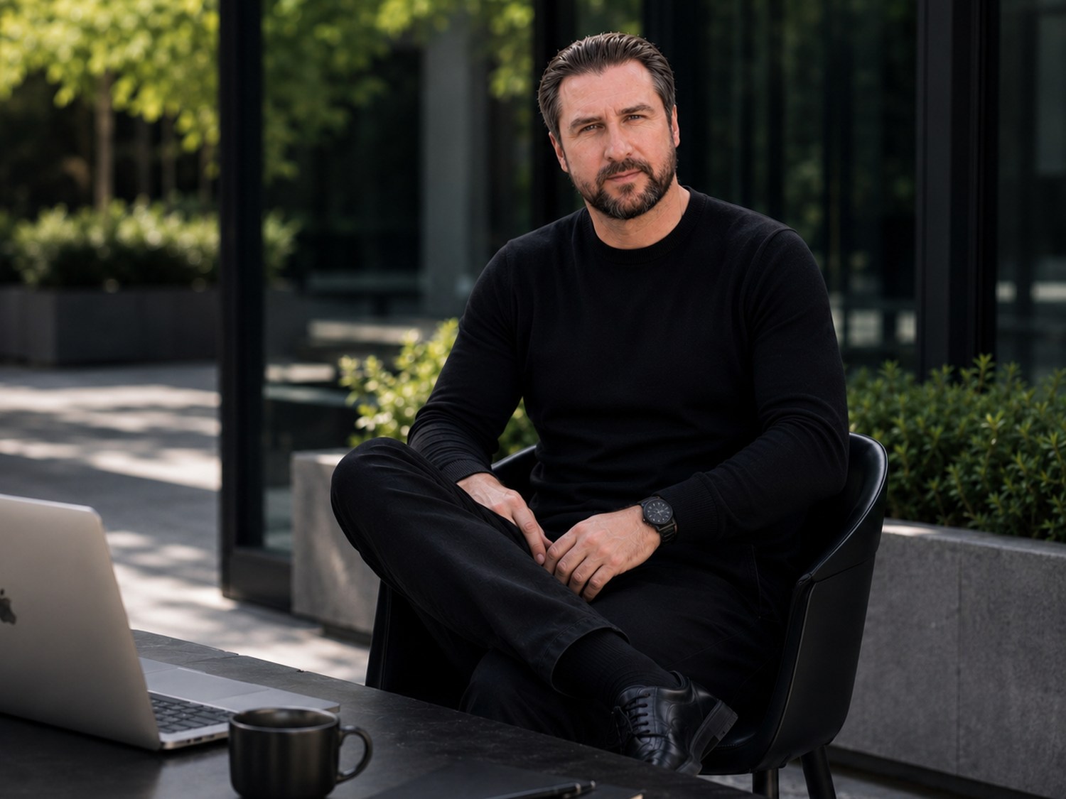 Damian Nowak - autor bloga o marketingu, przy współpracy z Koala Marketing