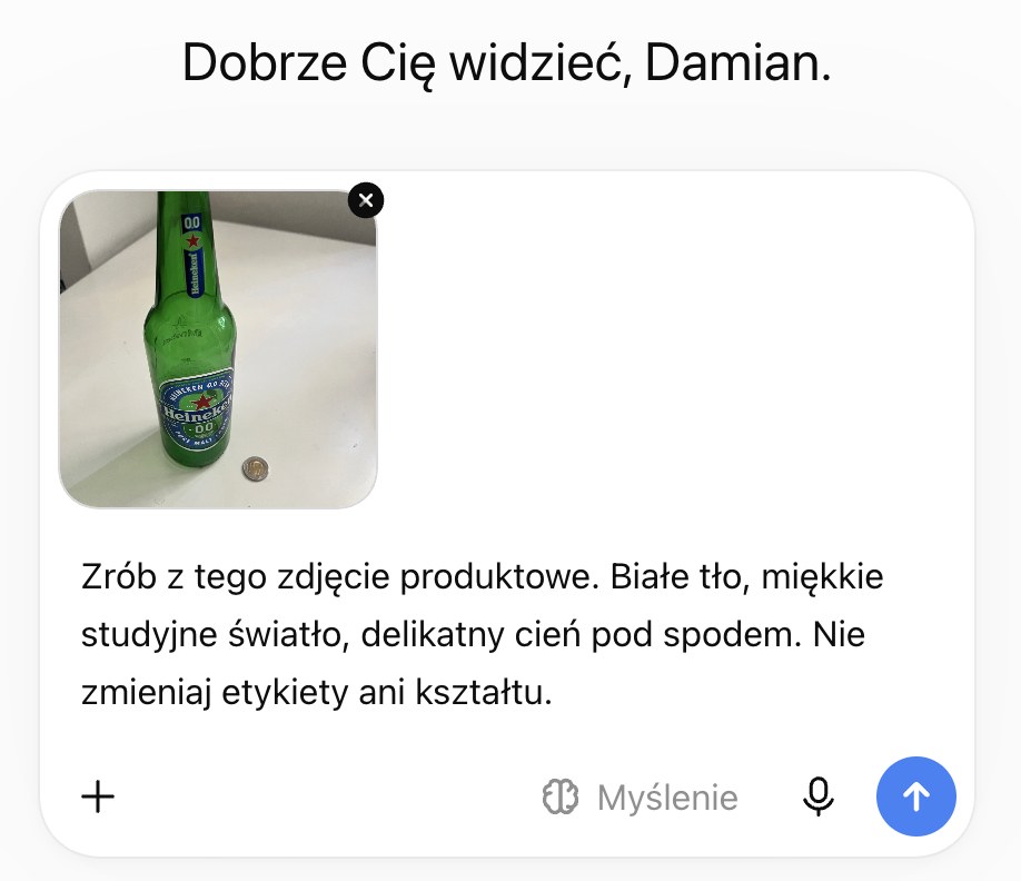 Okienko rozmowy w ChatGPT z dołączonym zdjęciem butelki Heineken i wpisaną komendą o zdjęciu produktowym